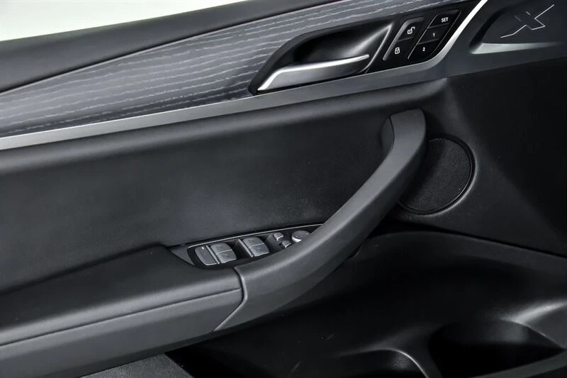 2022 BMW G01 X3 - Image 17 of 21