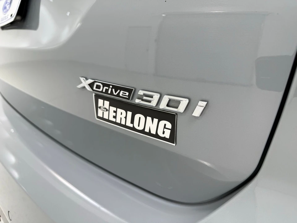 2022 BMW G01 X3 - Image 9 of 21