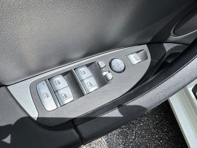 2022 BMW G01 X3 - Image 12 of 21