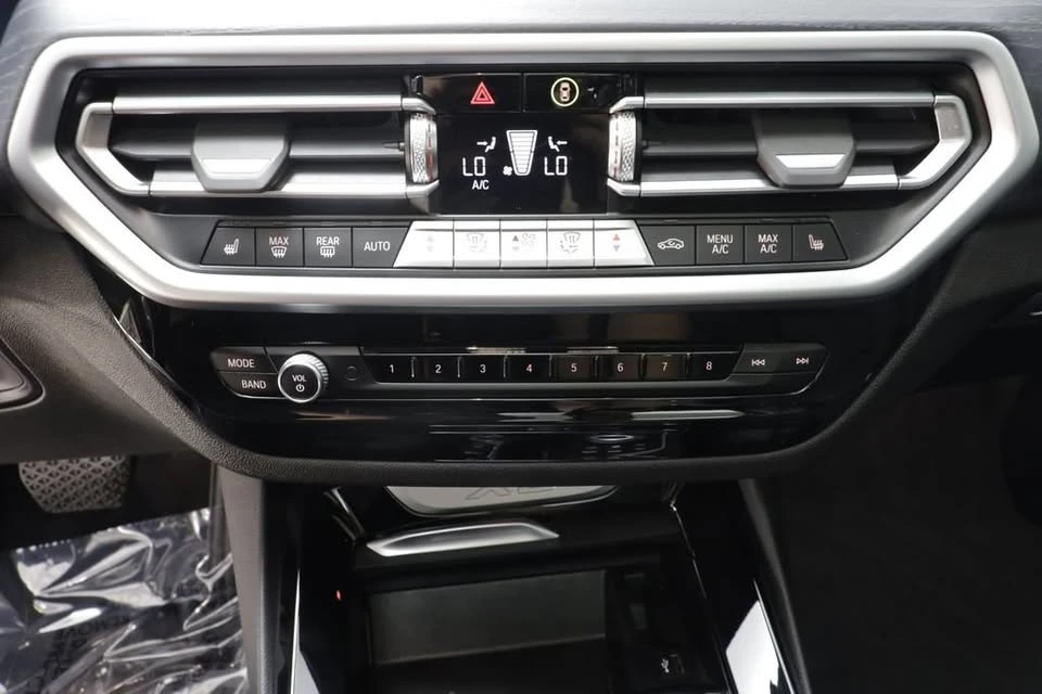 2022 BMW G01 X3 - Image 11 of 19