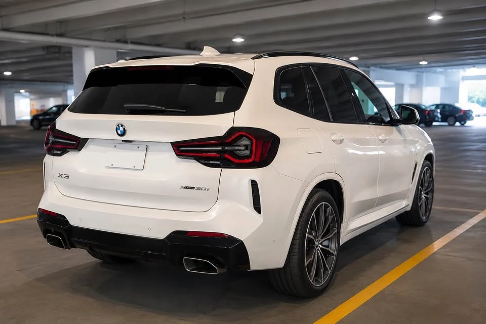 2022 BMW G01 X3 - Image 2 of 3