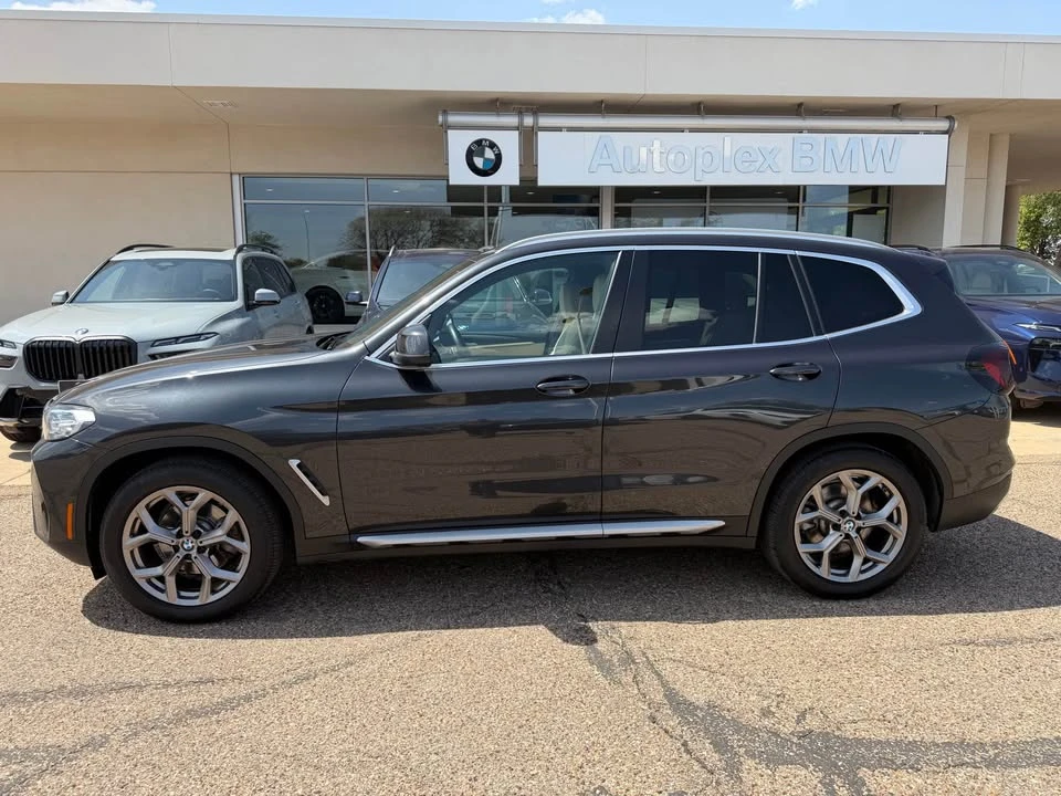 2022 BMW G01 X3 - Image 2 of 17