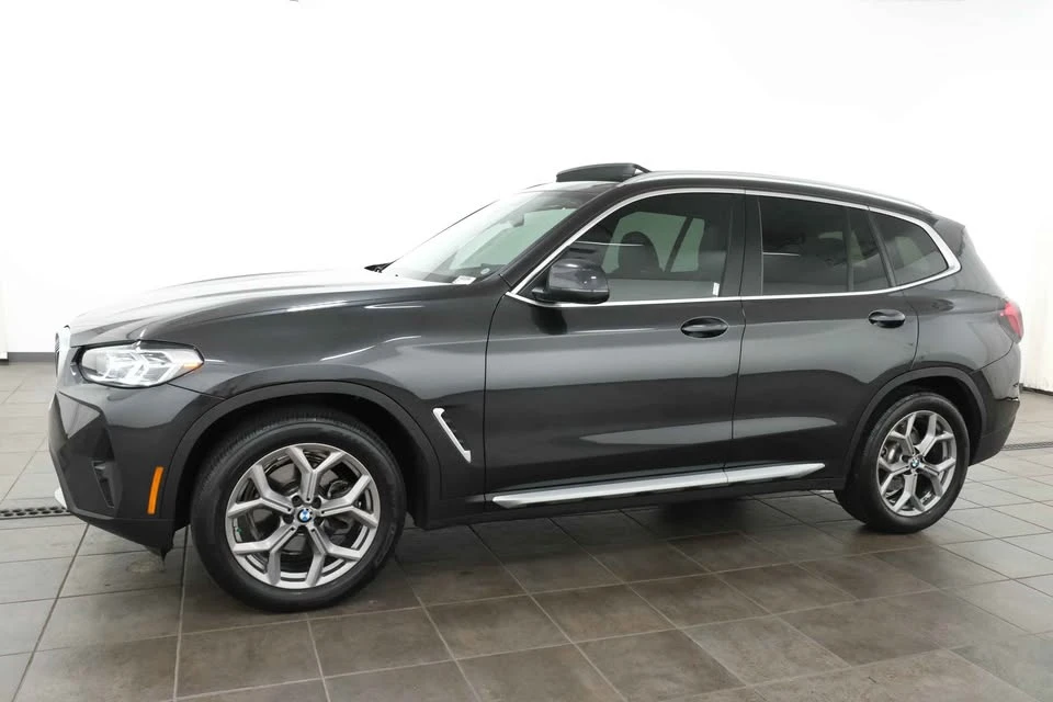 2022 BMW G01 X3 - Image 2 of 15