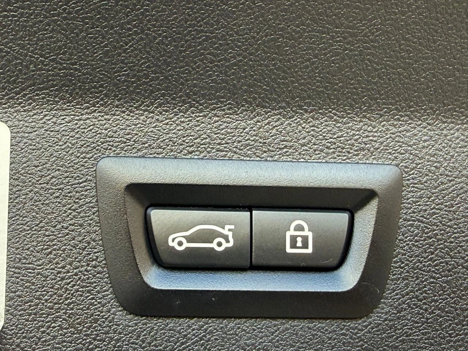 2022 BMW G01 X3 - Image 11 of 21