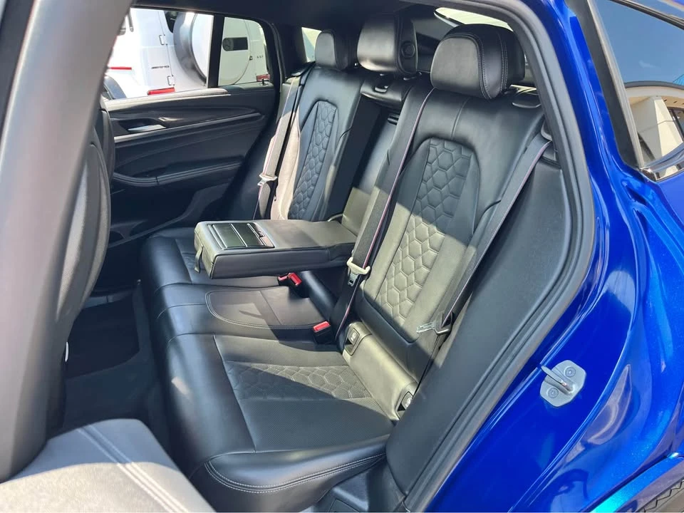 2022 BMW X4 M - Image 11 of 17