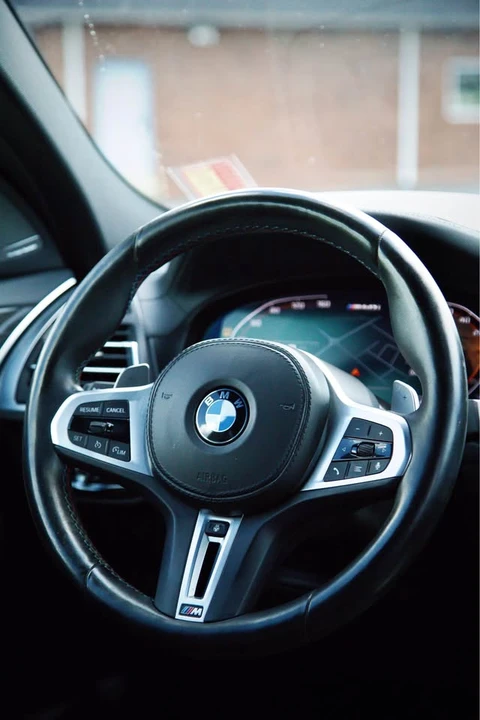 2022 BMW X4 M - Image 8 of 10