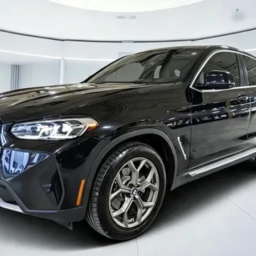 2022 BMW X4 xDrive30i AWD