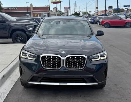2022 BMW X4 xDrive30i