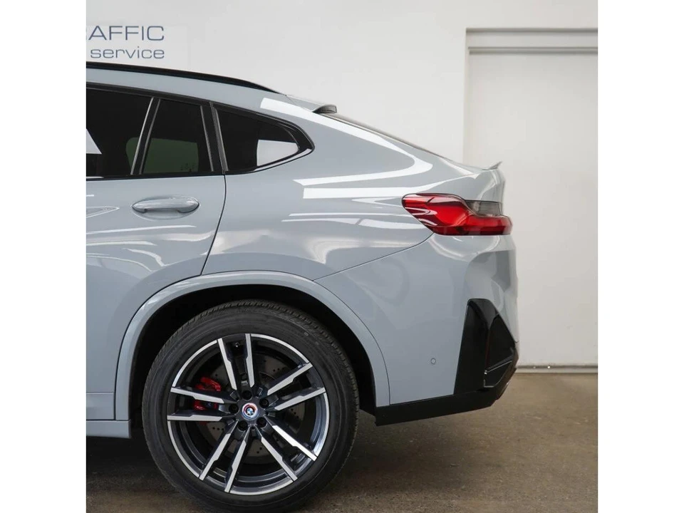 2022 BMW X4 M - Image 11 of 31