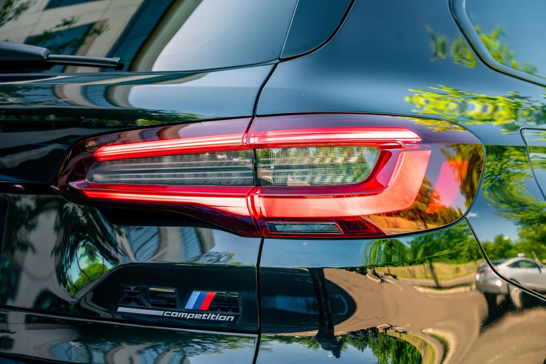 2022 BMW X5 - Image 14 of 31