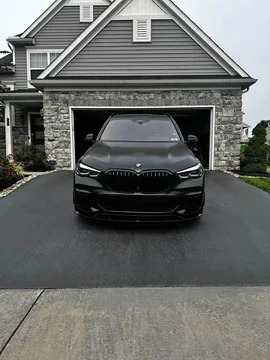 2022 BMW X5 M M50i