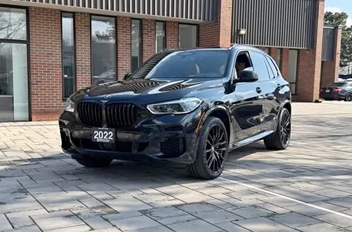 2022 BMW X5 M50i Sports Activity Vehicle