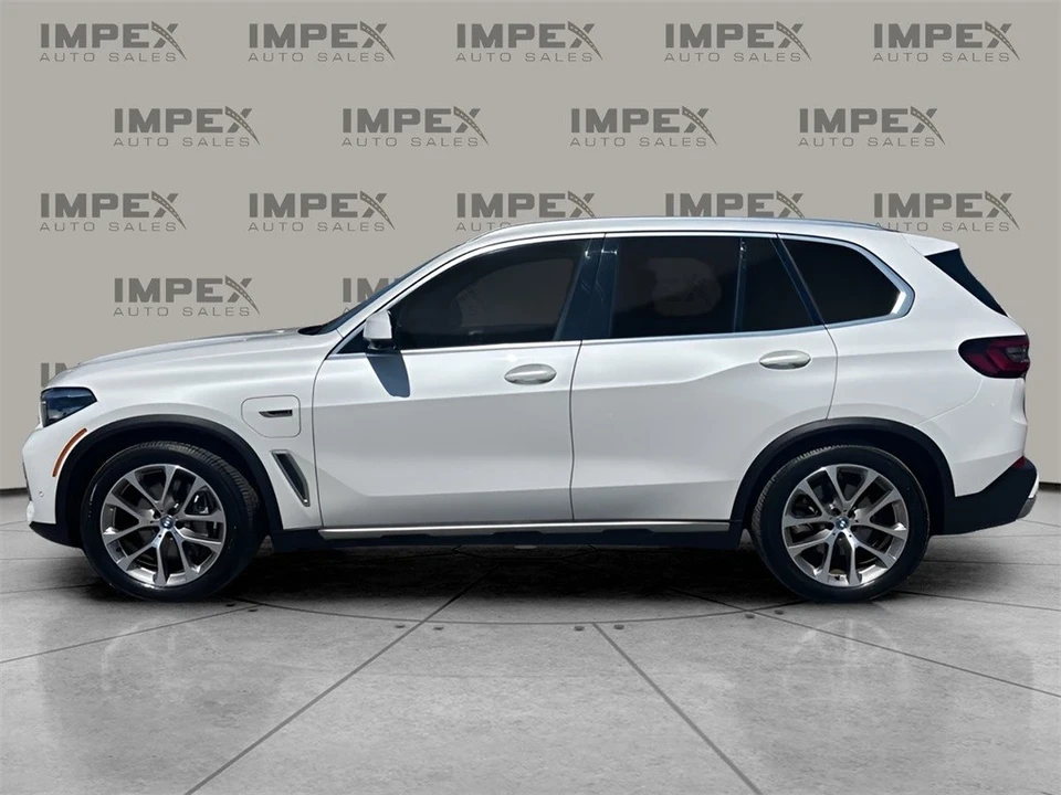 2022 BMW G05 X5 - Image 2 of 12