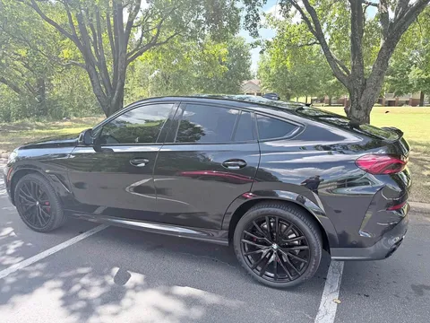 2022 BMW X6 M Sport Utility 4D