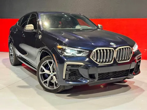 2022 BMW X6 M50i Sport Utility 4D