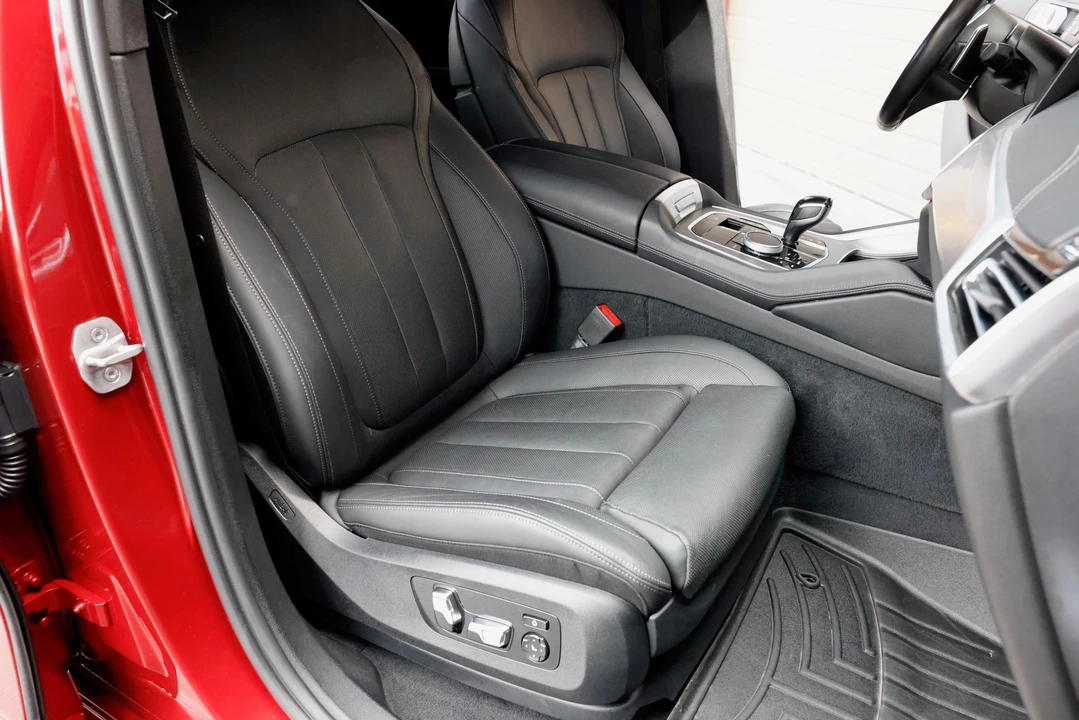 2022 BMW G06 X6 M50i & M60i - Image 27 of 31