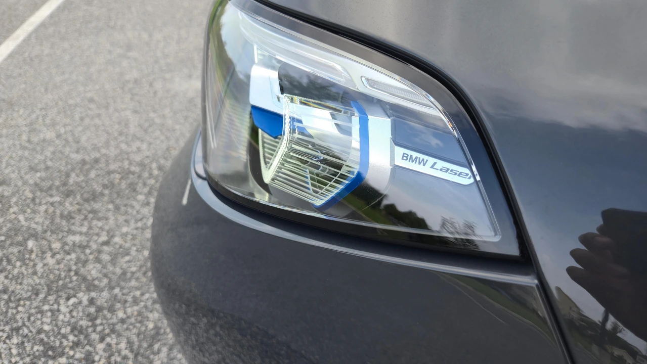 2022 BMW G07 X7 M50i & M60i - Image 15 of 31