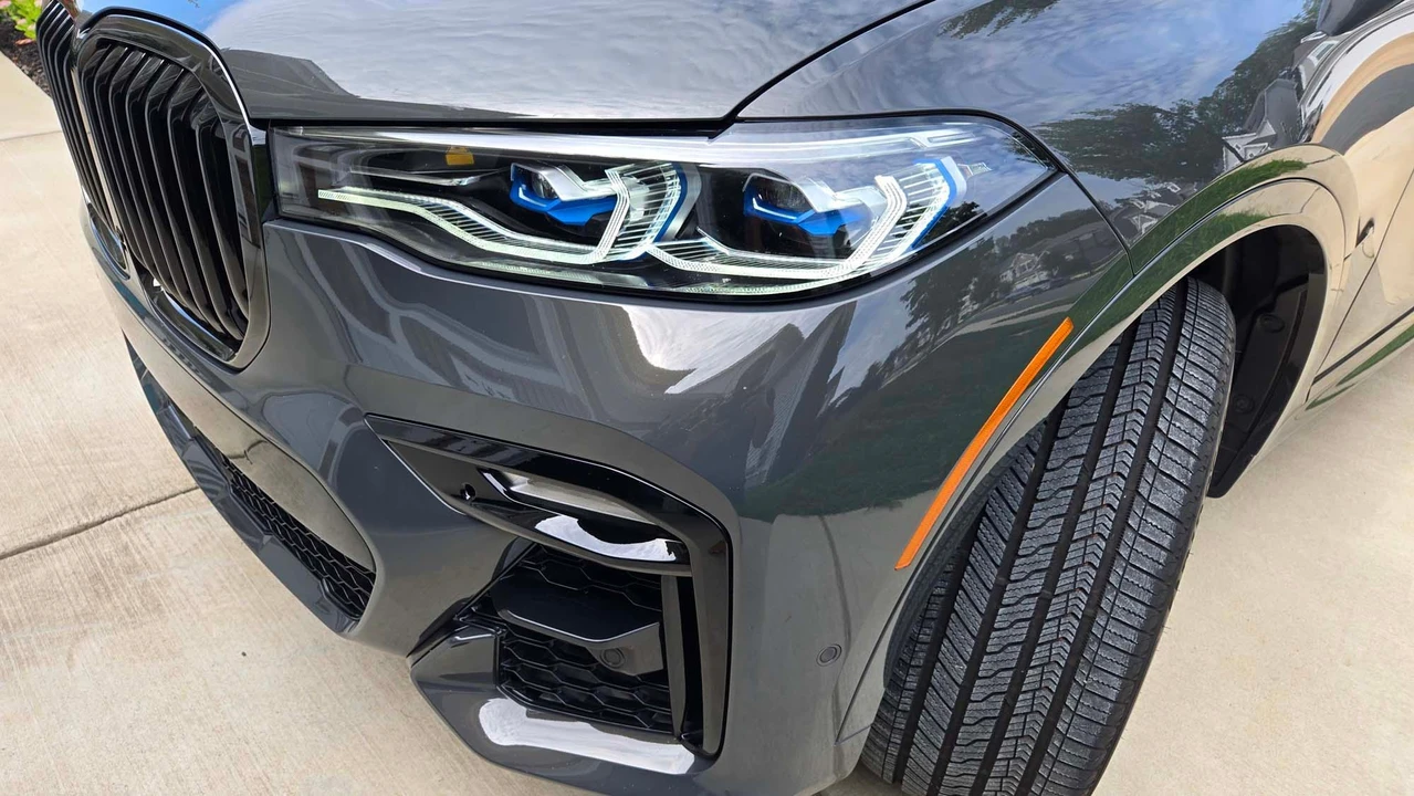 2022 BMW G07 X7 M50i & M60i - Image 16 of 31