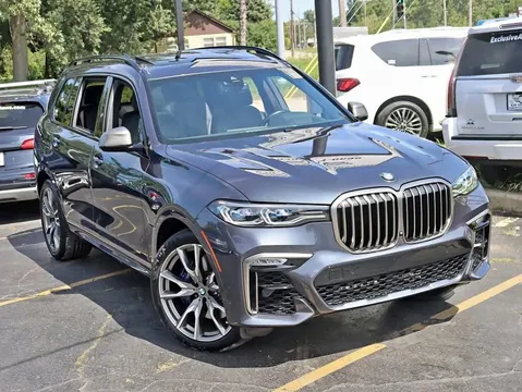 2022 BMW X7 M50i