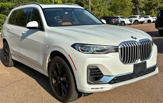 2022 BMW X7