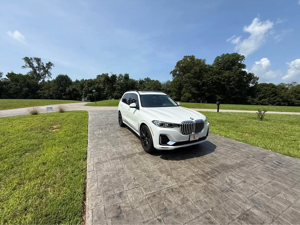 2022 BMW G07 X7 - Image 2 of 10