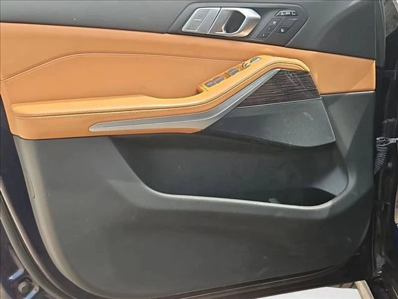 2022 BMW G07 X7 - Image 11 of 17