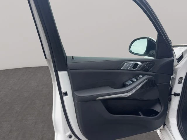 2022 BMW G07 X7 - Image 11 of 21