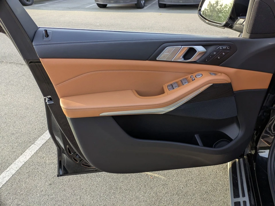 2022 BMW G07 X7 - Image 15 of 21