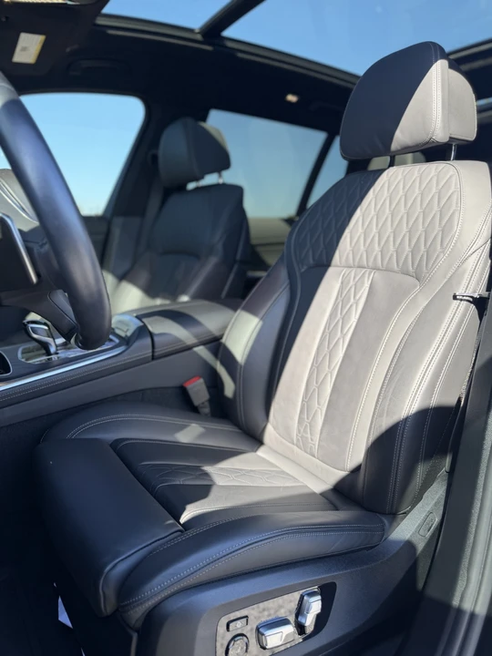 2022 BMW G07 X7 - Image 2 of 9