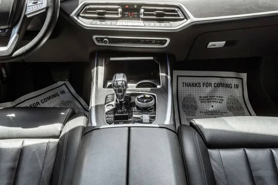 2022 BMW G07 X7 - Image 10 of 20