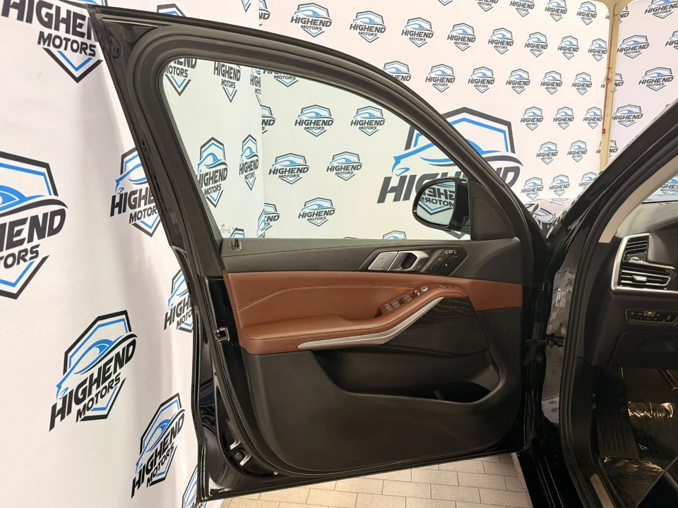 2022 BMW G07 X7 - Image 12 of 21