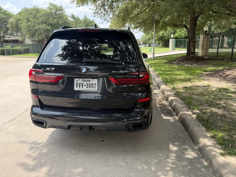 2022 BMW G07 X7 - Image 11 of 31