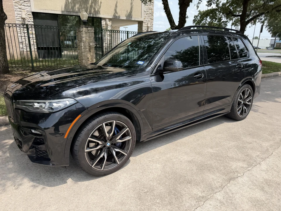 2022 BMW G07 X7 - Image 2 of 31