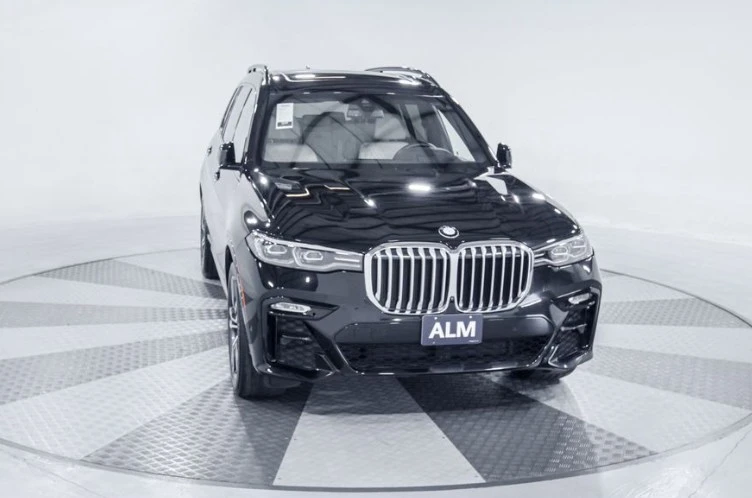 2022 BMW G07 X7 - Image 2 of 12