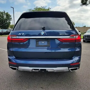 2022 BMW X7 xDrive40i Sport Utility 4D