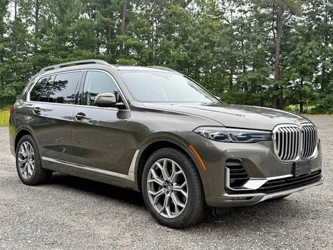 2022 BMW X7 xDrive40i Sport Utility 4D