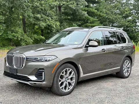 2022 BMW X7 xDrive40i Sport Utility 4D