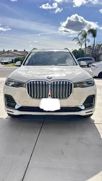 2022 BMW X7 xDrive40i Sport Utility 4D