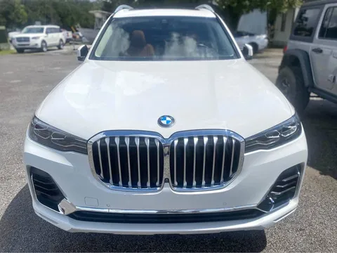 2022 BMW X7 xDrive40i Sport Utility 4D