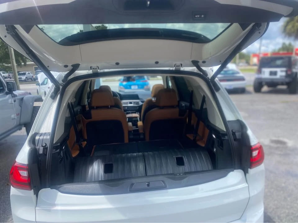 2022 BMW G07 X7 - Image 12 of 13