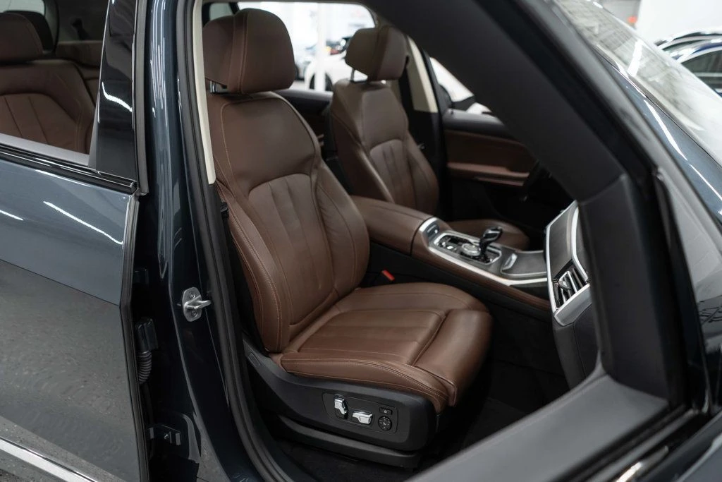 2022 BMW G07 X7 - Image 11 of 12