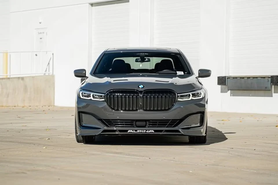 2022 BMW Alpina B7 - Image 2 of 17