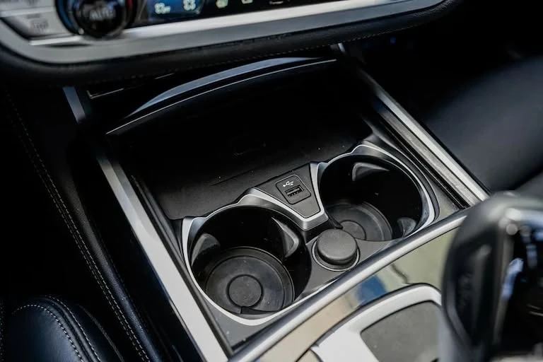 2022 BMW Alpina B7 - Image 15 of 17