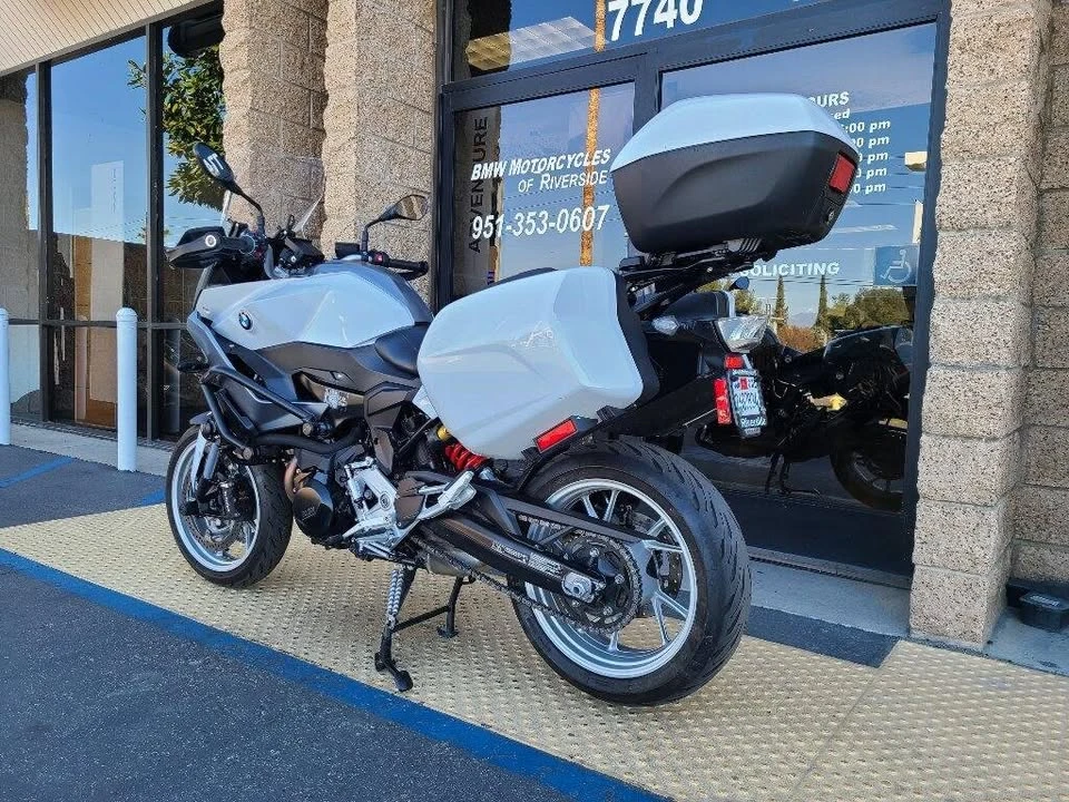 2022 BMW Motorcycles - Image 6 of 8