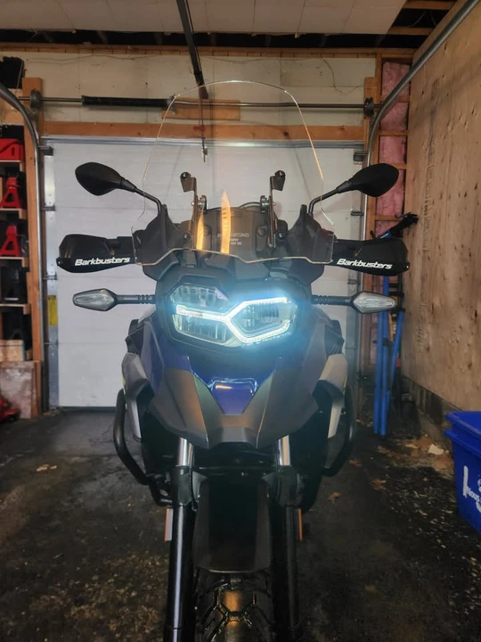 2022 BMW Motorcycles - Image 2 of 9