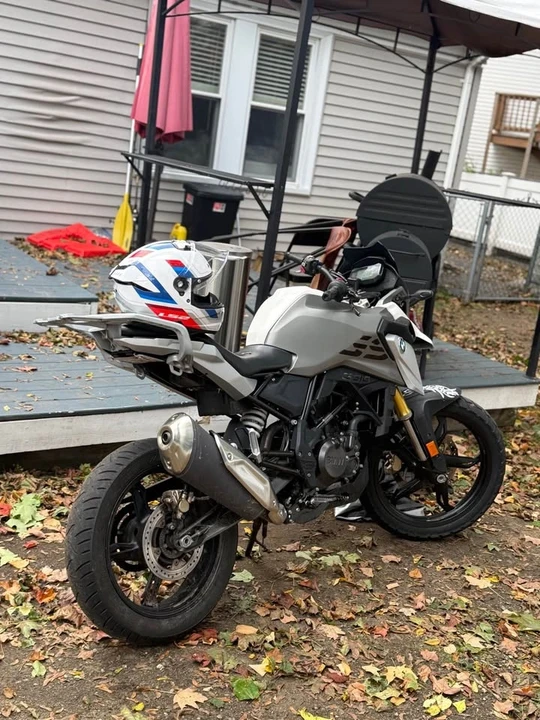 2022 BMW Motorcycles - Image 2 of 5