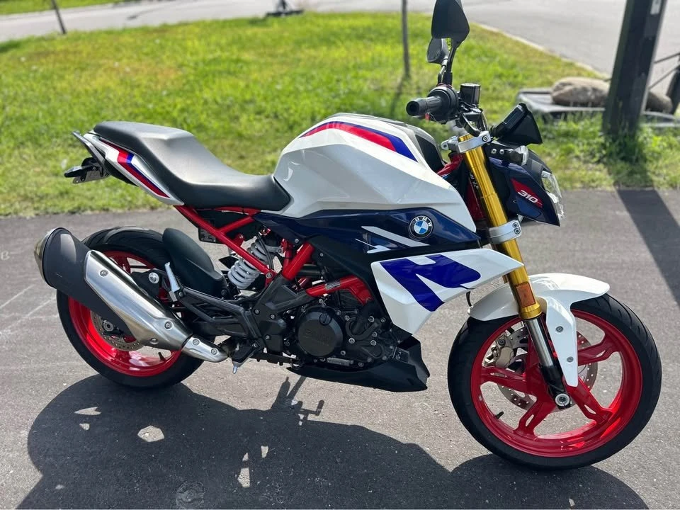 2022 BMW Motorcycles - Image 2 of 4