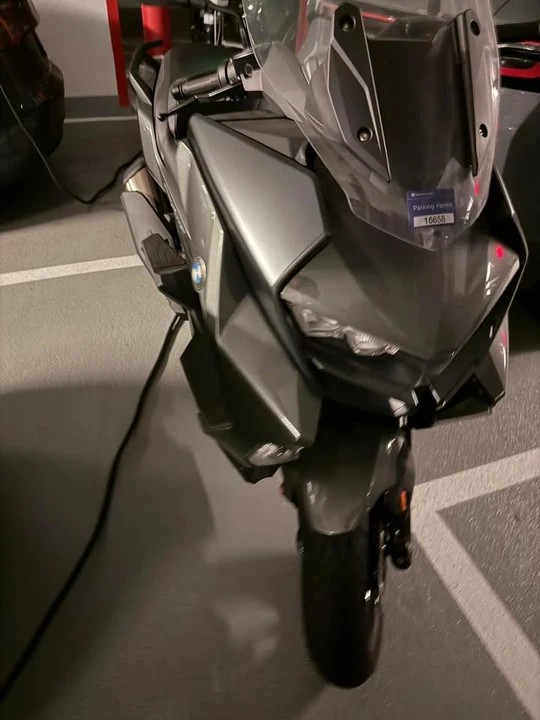 2022 BMW Motorcycles - Image 3 of 3