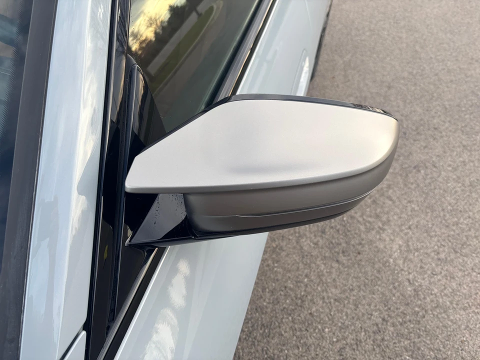2022 BMW G26 i4 M50 - Image 28 of 31