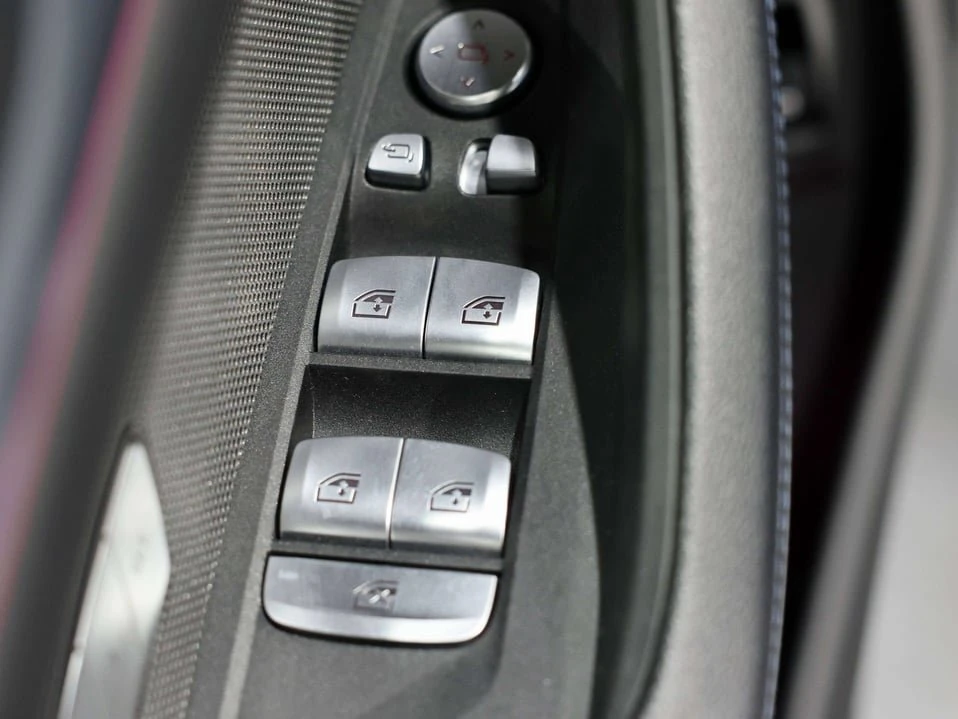2022 BMW G26 i4 - Image 17 of 20